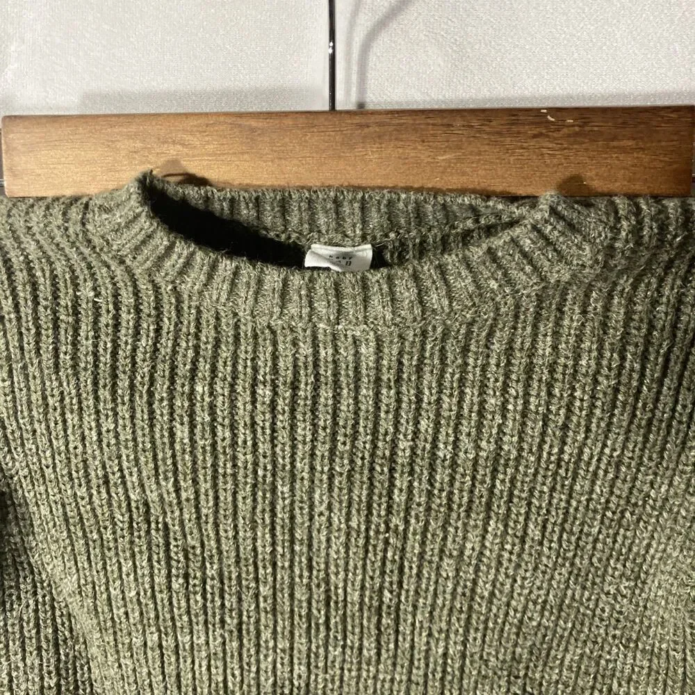 Baby Gap green sweater 12-18mths crew neck pull over long sleeves